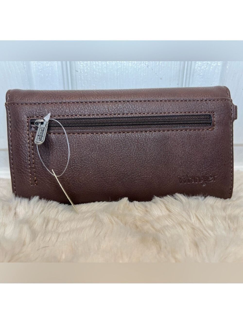 MONTANA WEST WRANGLER WOMEN’S WALLET CLUTCH NWT - Picture 2 of 12
